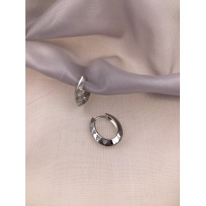 Gümüş Üçgen Figürlü Taşlı 3 mm Oval Küpe 